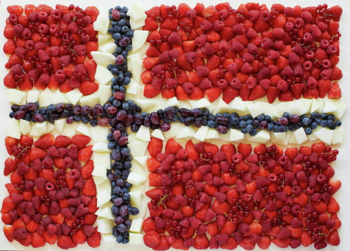 Dekorer med et spiselig norsk flagg på selveste grunnlovsdagen. (Foto: OFG)