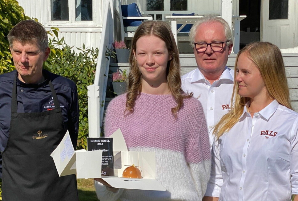 Mari Sæther fra Grand Hotel Oslo vant kategori kaker/dessert/konfekt. (Foto: Pals)