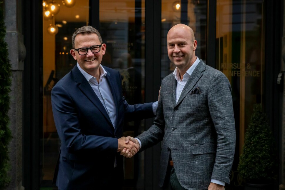 Finn Kræfting, administrerende direktør i Small Danish Hotel og Johan Micheloson, som leder BWH Hotel Group i Skandinavia. (Foto: Morenoclicks)