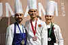 De tre beste i Jeunes Chef Rôtisseurs. Fra venstre Ibrahim Aljabouri (sølv), Simen Johansen (gull) og Sunniva Aas Mathisen (bronse).