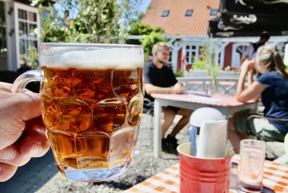 Joda. Drikkevarene er fortsatt billigere i Danmark. 39 danske på denne restauranten i Århus.