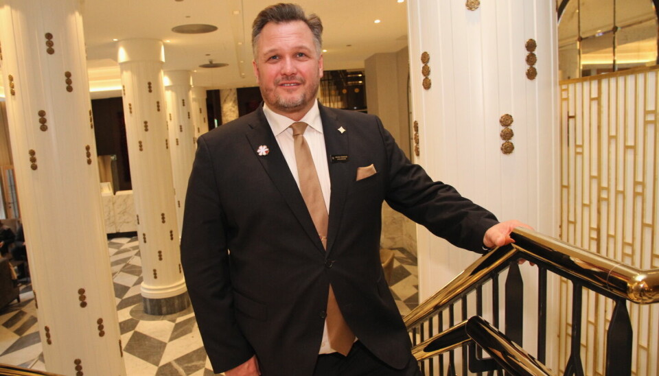 Mikael Forselius, som nå er administrerende direktør i 62° Nord Hotels & Adventures, deltar i debatten.